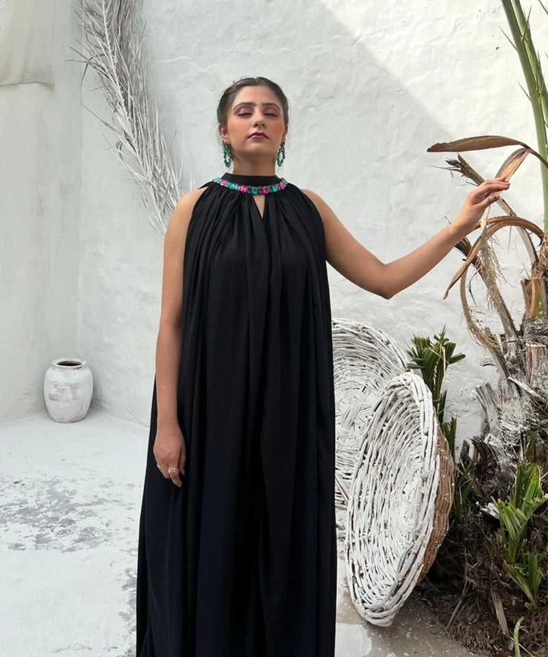 Black Capegown